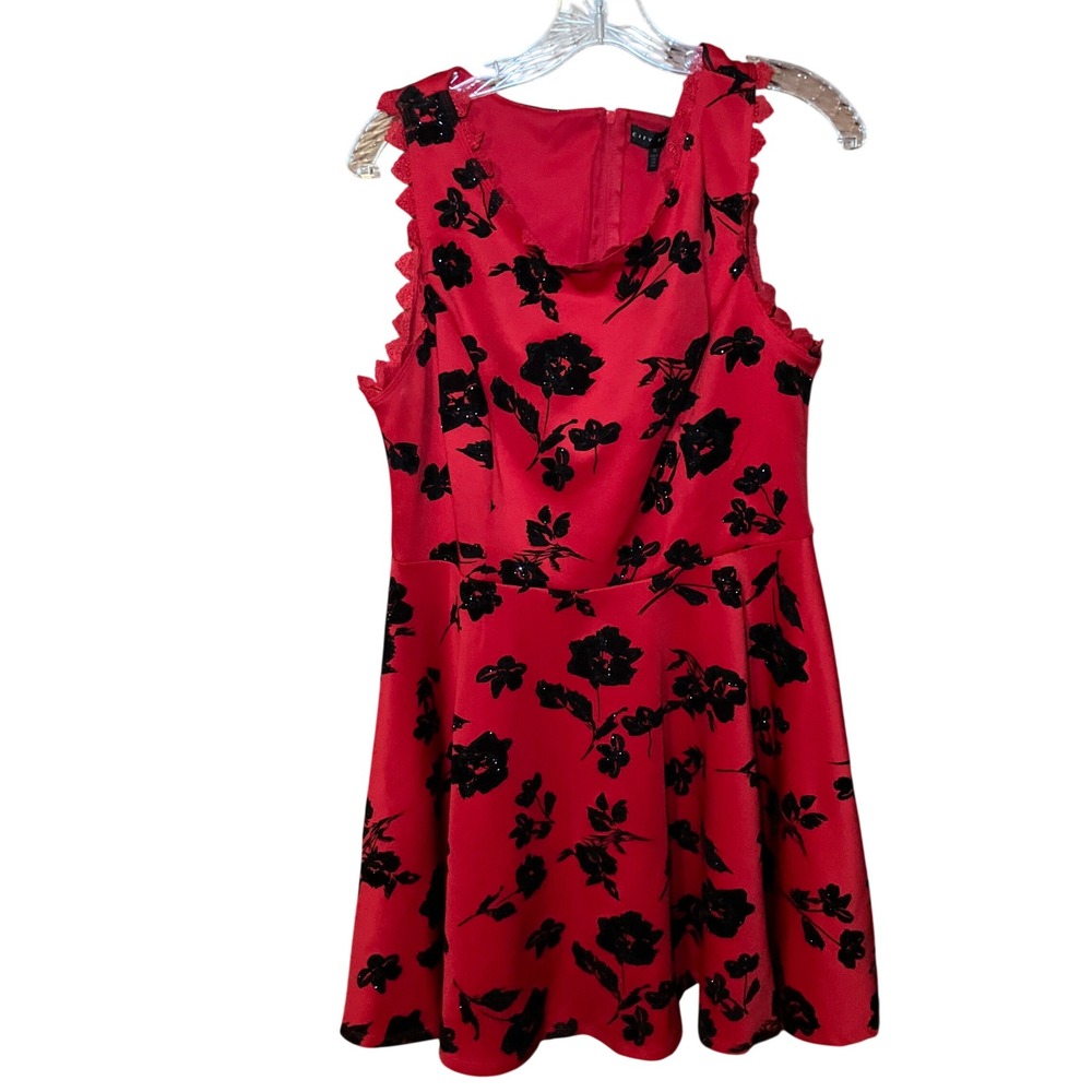 City Studio Fit & Flare Holiday Dress Womens 15 Red Black Floral Glitter Lace